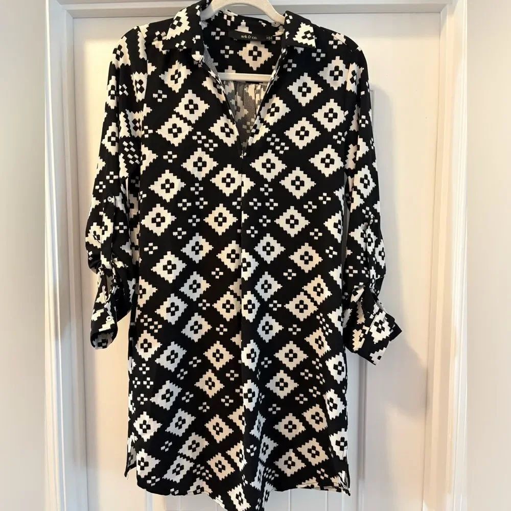 Ark & Co Anthropologie Black and White Patterned Tunic Dress Size Small